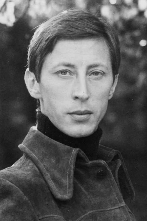 Murray Melvin photo