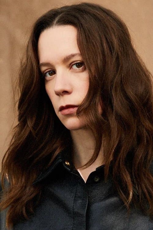 Фото Chloe Pirrie