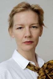 Сандра Гюллер photo