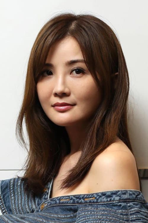 蔡卓妍 photo