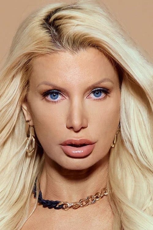 Brittany Andrews photo