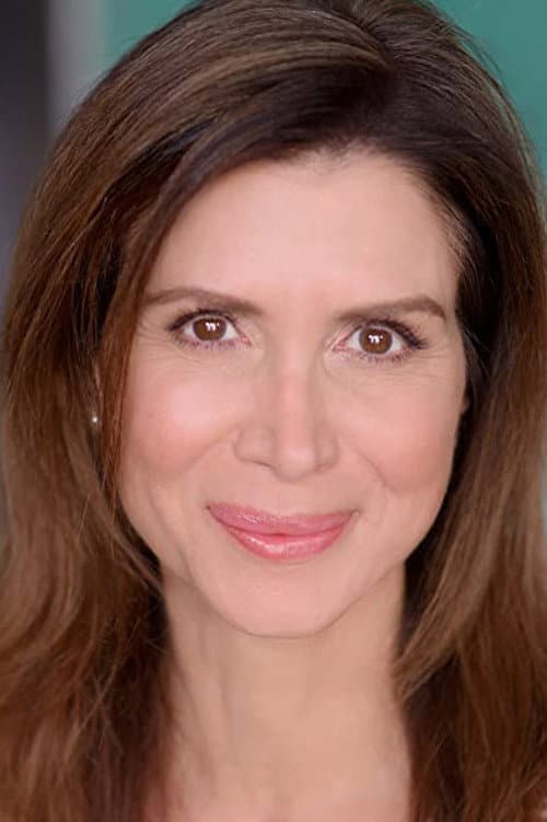 Lara Daans photo