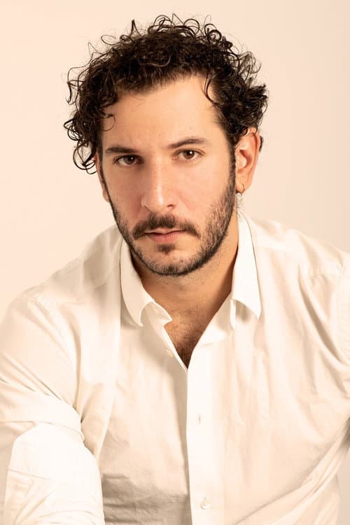 Фото Carlos Troya