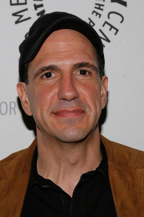 Sam Lloyd photo