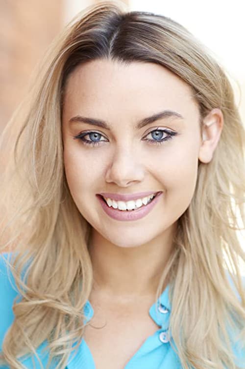 Chloe Brown photo