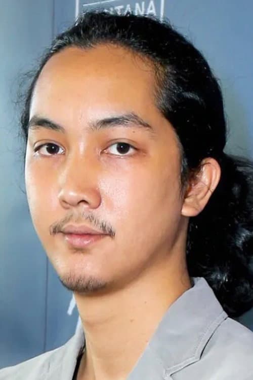 Фото กัลป์ กัลย์จาฤก