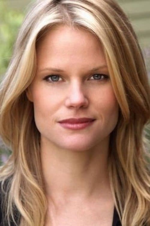 Фото Joelle Carter