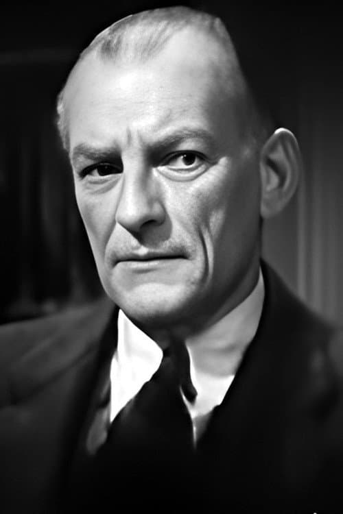 Robert Strange photo