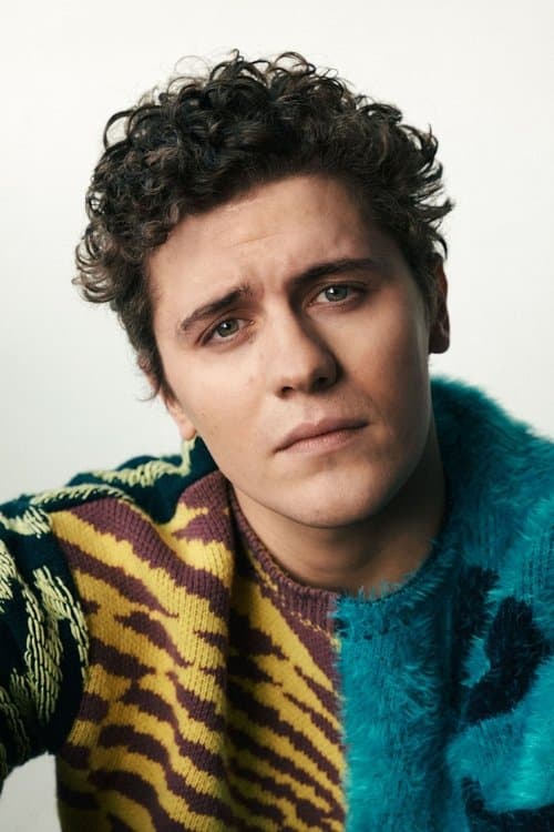 Фото Dylan Llewellyn
