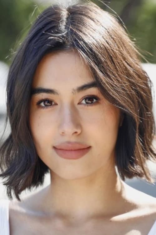 Фото Jade Bender