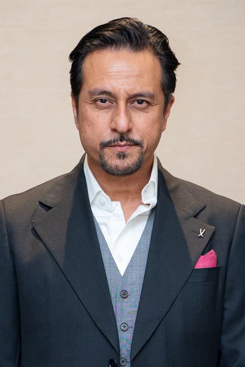 Bront Palarae photo