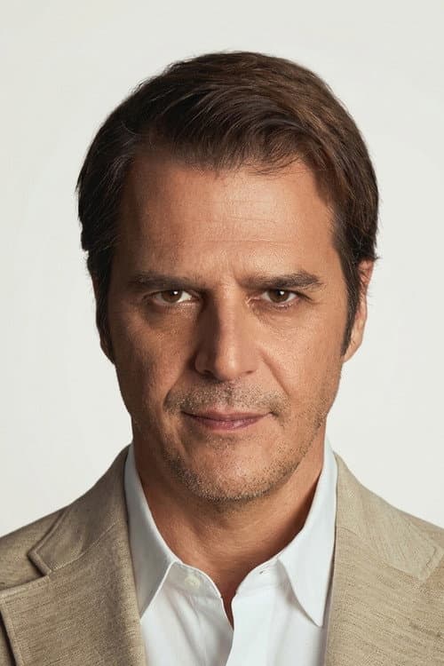 Mehmet Günsür photo