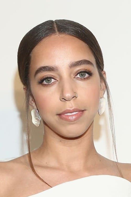 Hayley Law photo