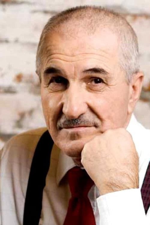Фото Gheorghe Dinică