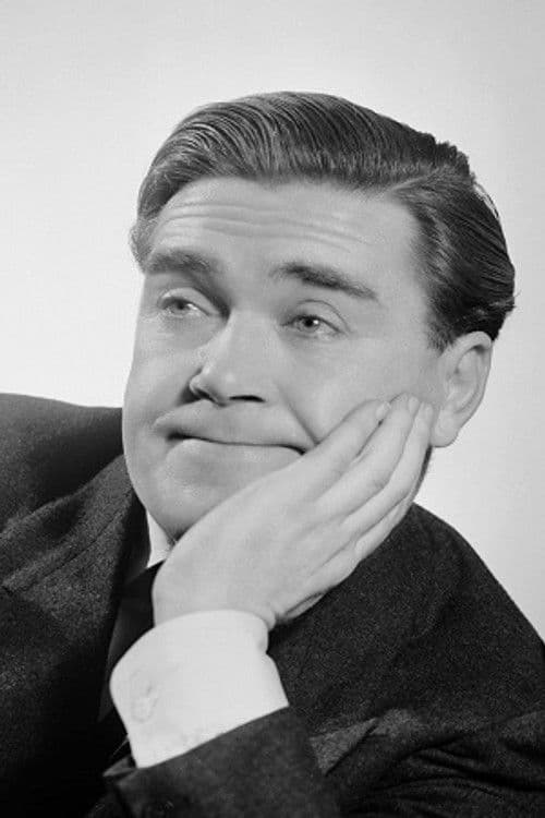 Peter Butterworth photo