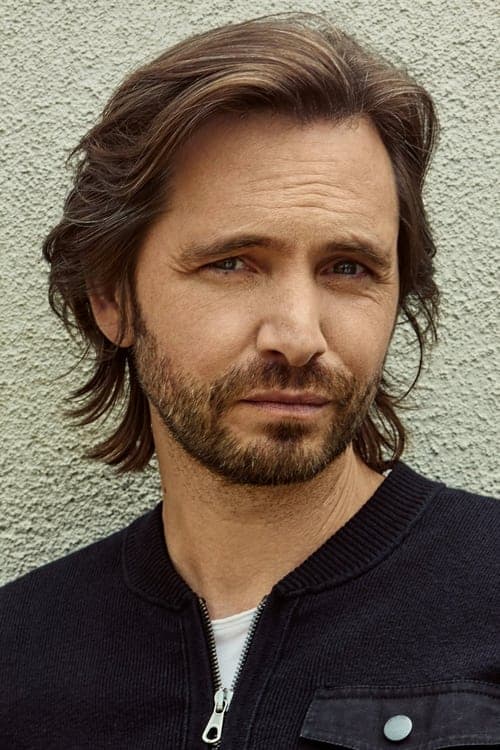 Фото Aaron Stanford