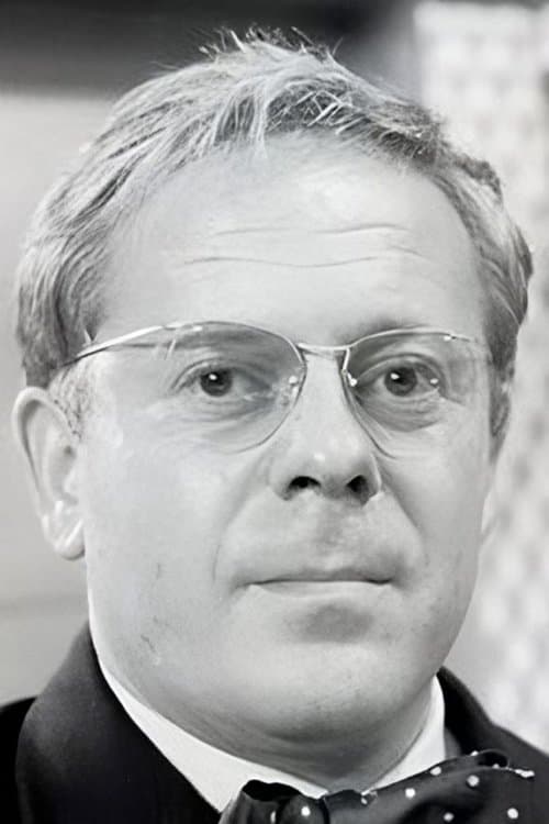 Aubrey Morris photo