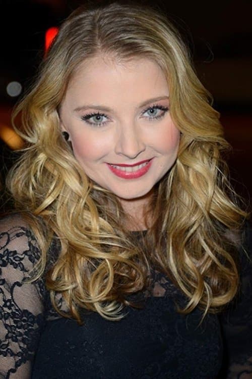 Фото Elisabeth Harnois