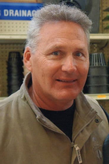 Dean Hallo photo