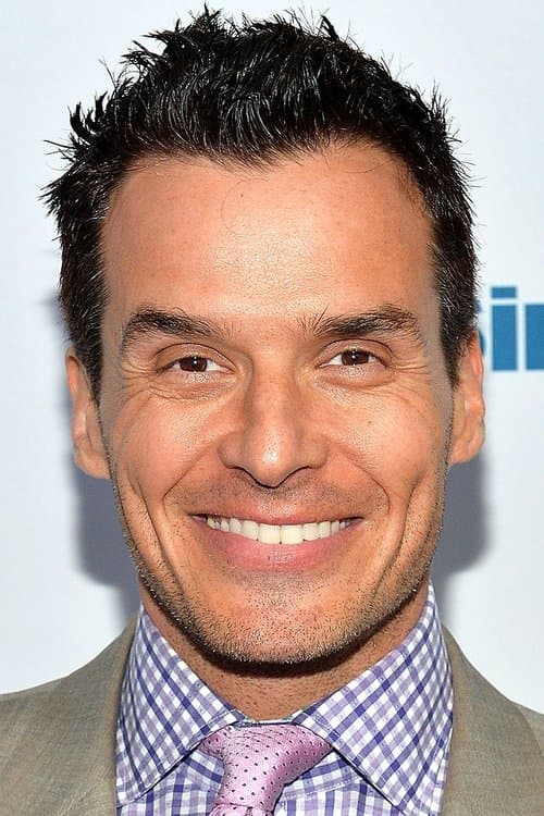 Antonio Sabàto Jr. photo