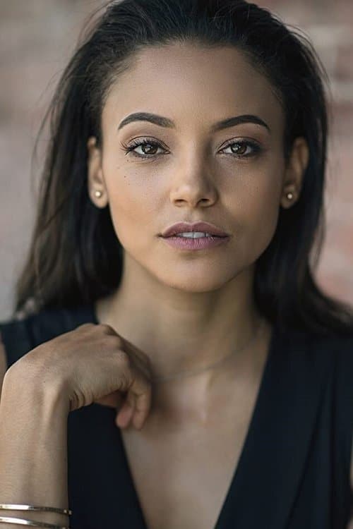 Gabrielle Walsh photo