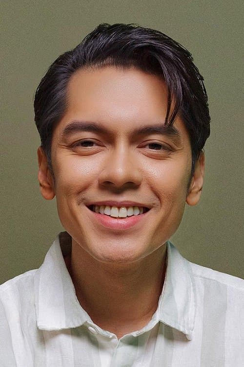 Фото Carlo Aquino