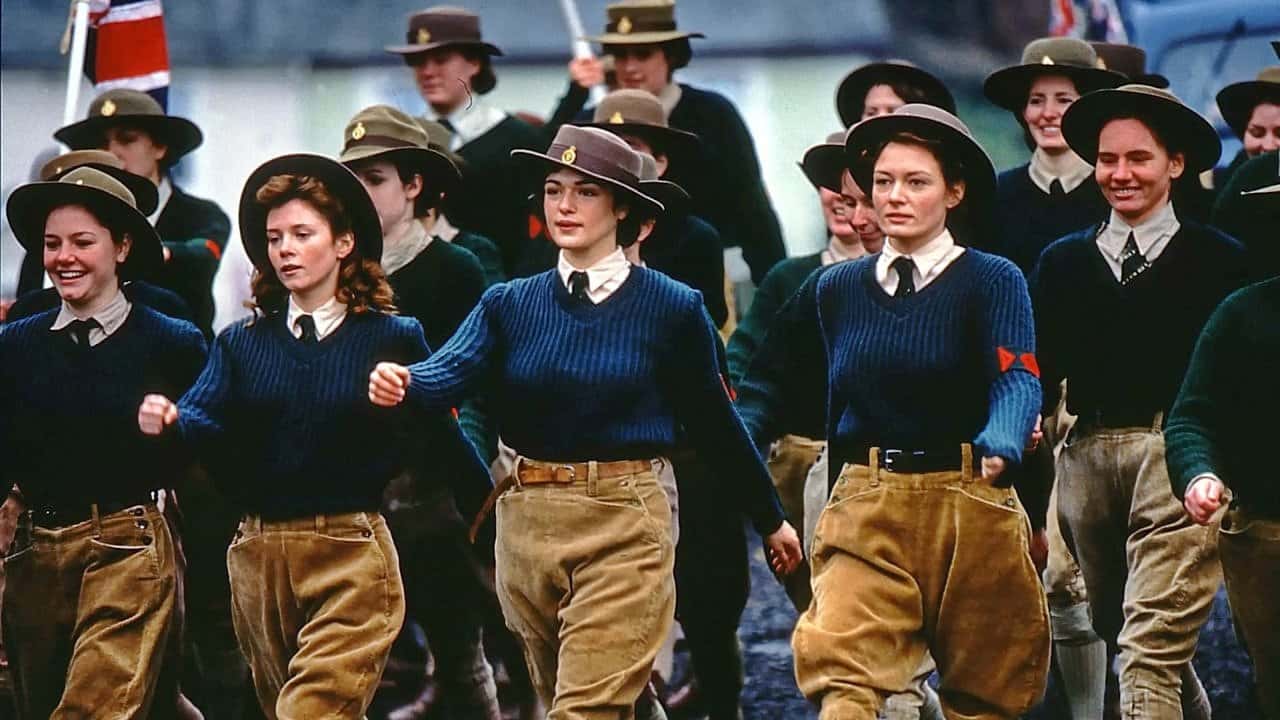 Кадр з фільму Три англійки за містом (1998)
