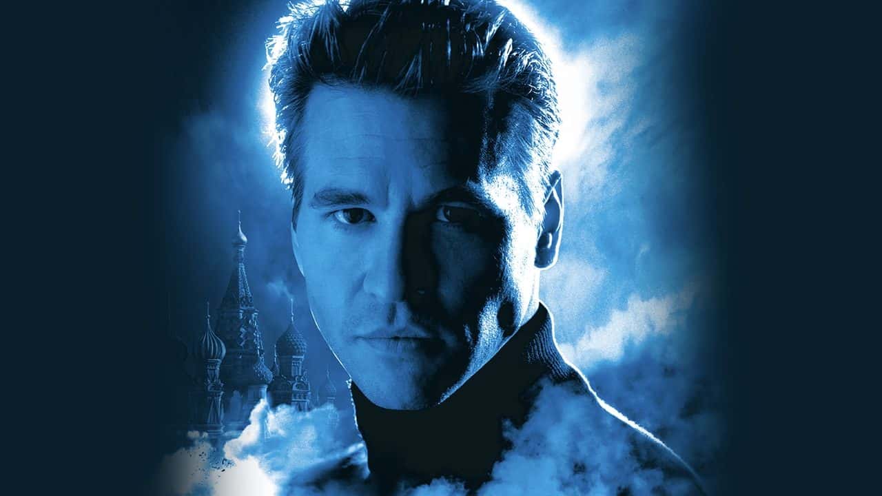 Кадр з фільму Святий (1997)