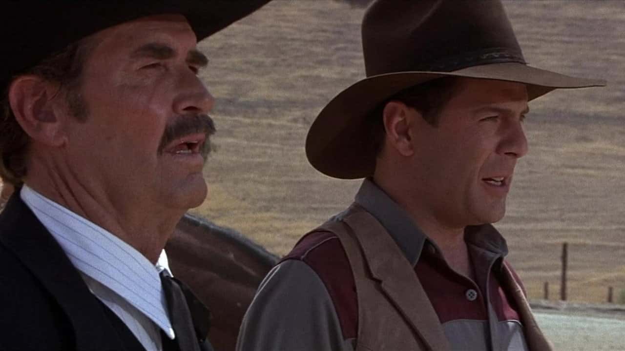 Кадр з фільму Захід (1988)