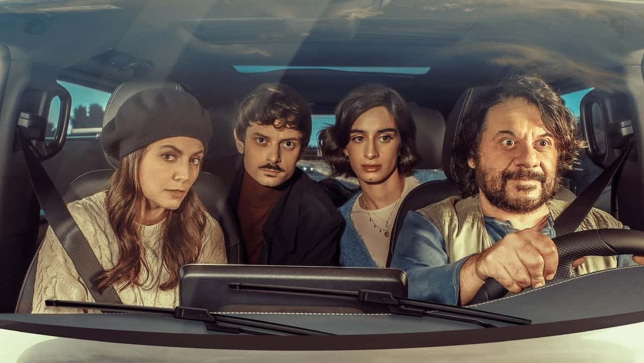 Кадр з фільму Неідеальні попутники (2022)
