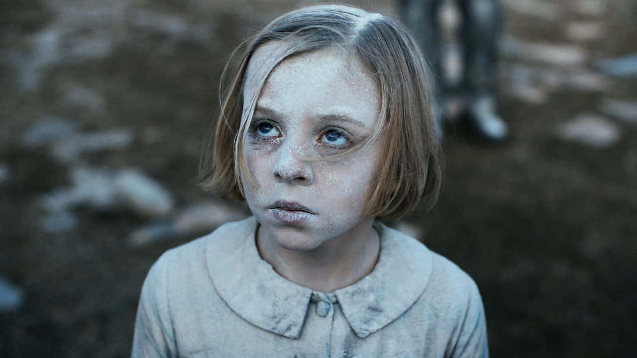 Кадр з фільму Тіні в моїх очах (2021)