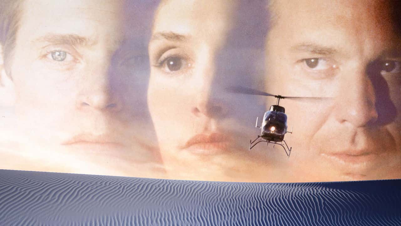 Кадр з фільму Білі піски (1992)