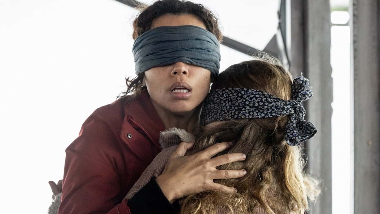 Кадр з фільму Пташиний короб: Барселона (2023)