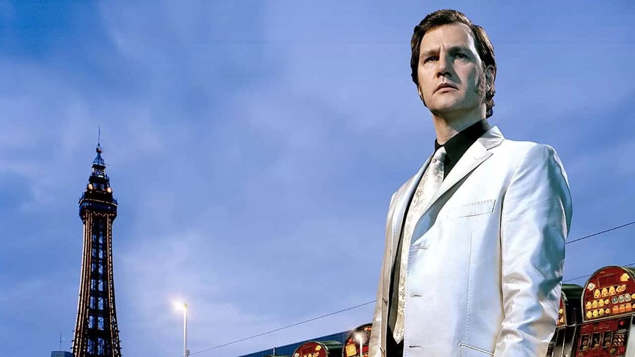 Кадр із серіалу Блекпул (2004)