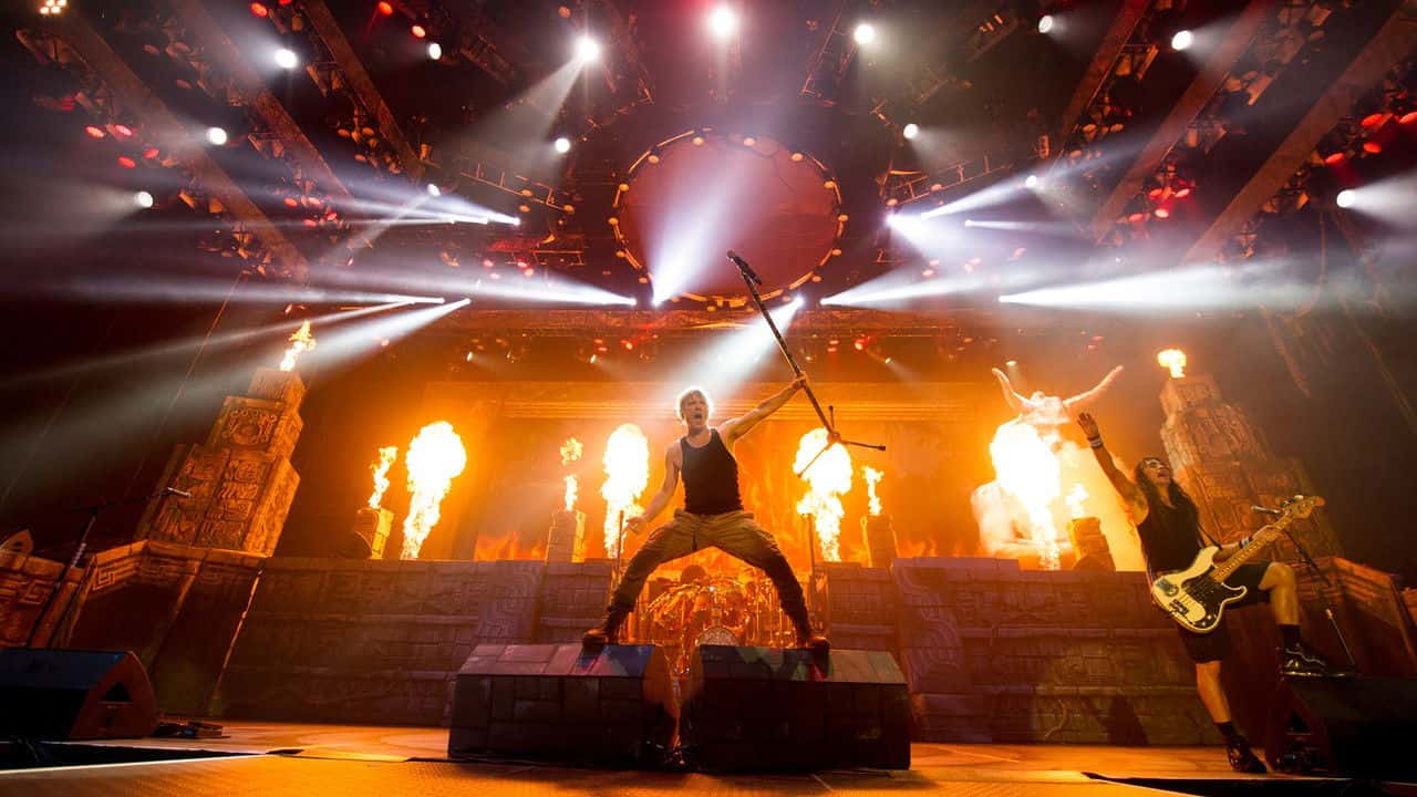 Кадр з фільму Iron Maiden: Палаючі амбіції (2026)