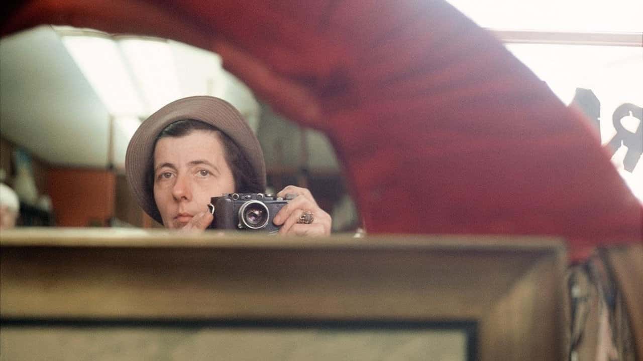 Кадр з фільму У пошуках Вів'єн Маєр / У пошуках Вівіан Маєр (2014)
