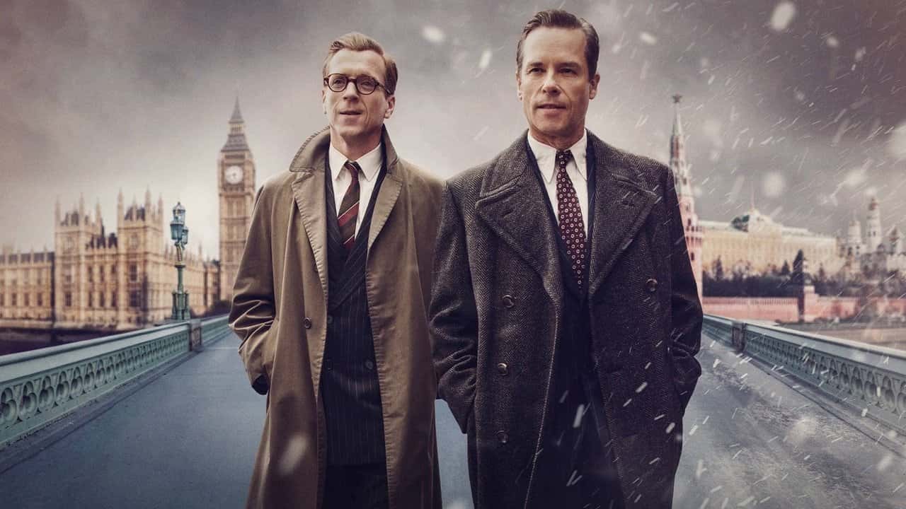 Кадр із серіалу Шпигун серед друзів (2022)