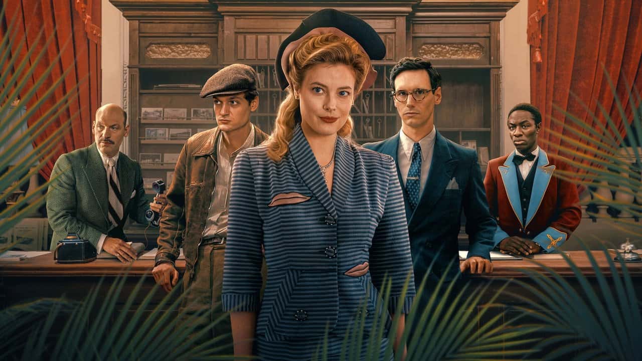 Кадр із серіалу За океан (2023)