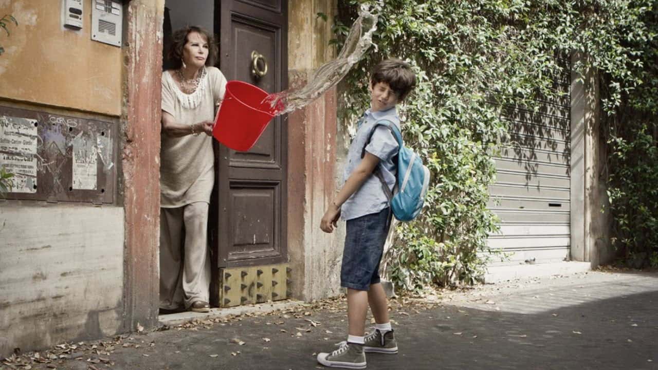 Кадр з фільму Прогулянка Римом (2017)