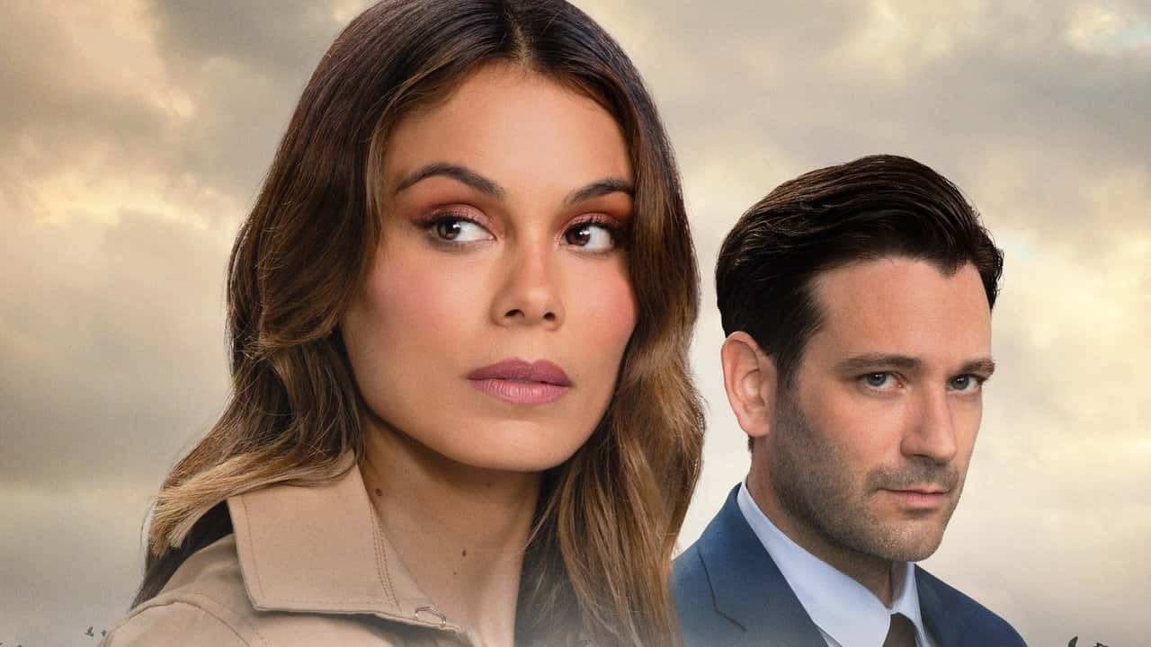 Кадр з фільму Спіймати шпигуна (2021)
