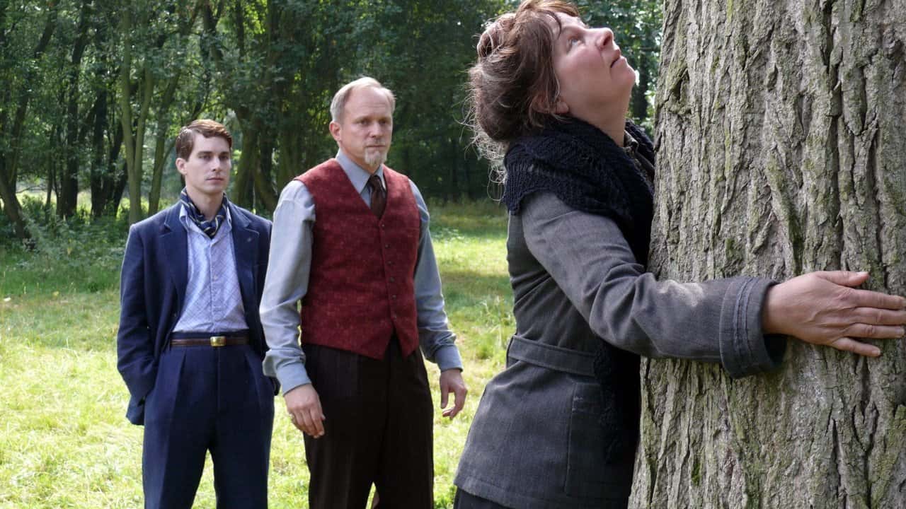 Кадр з фільму Серафина з Санліса / Серафіна Санліська (2008)