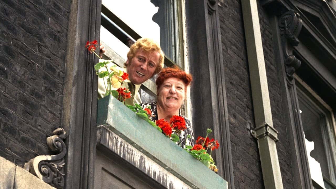 Кадр з фільму Безумство (1972)