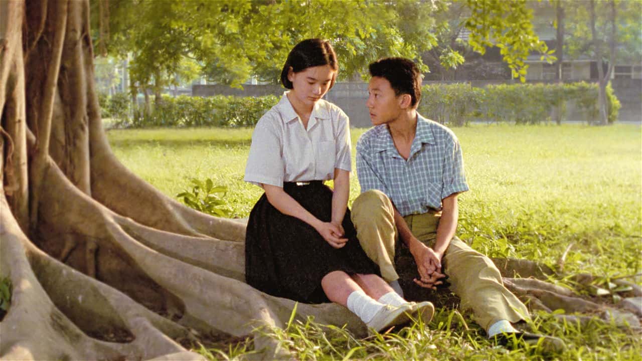 Кадр з фільму Яскравий літній день (1991)