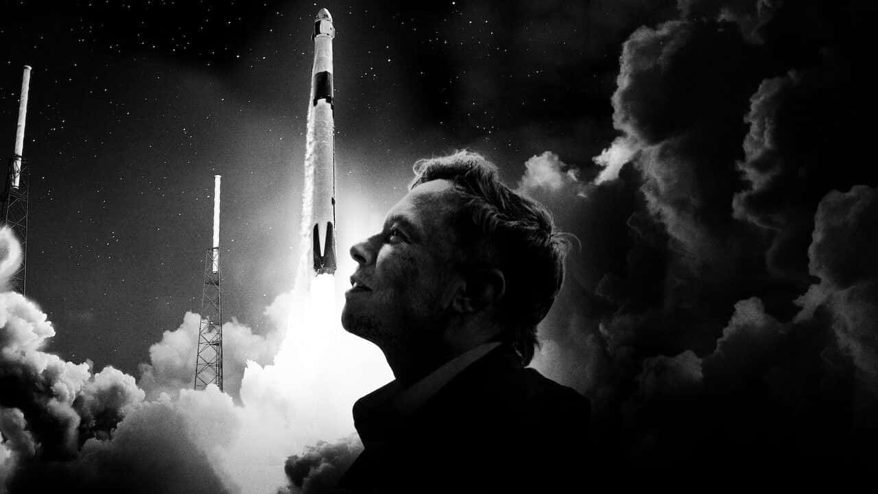 Кадр з фільму Повернення в космос (2022)