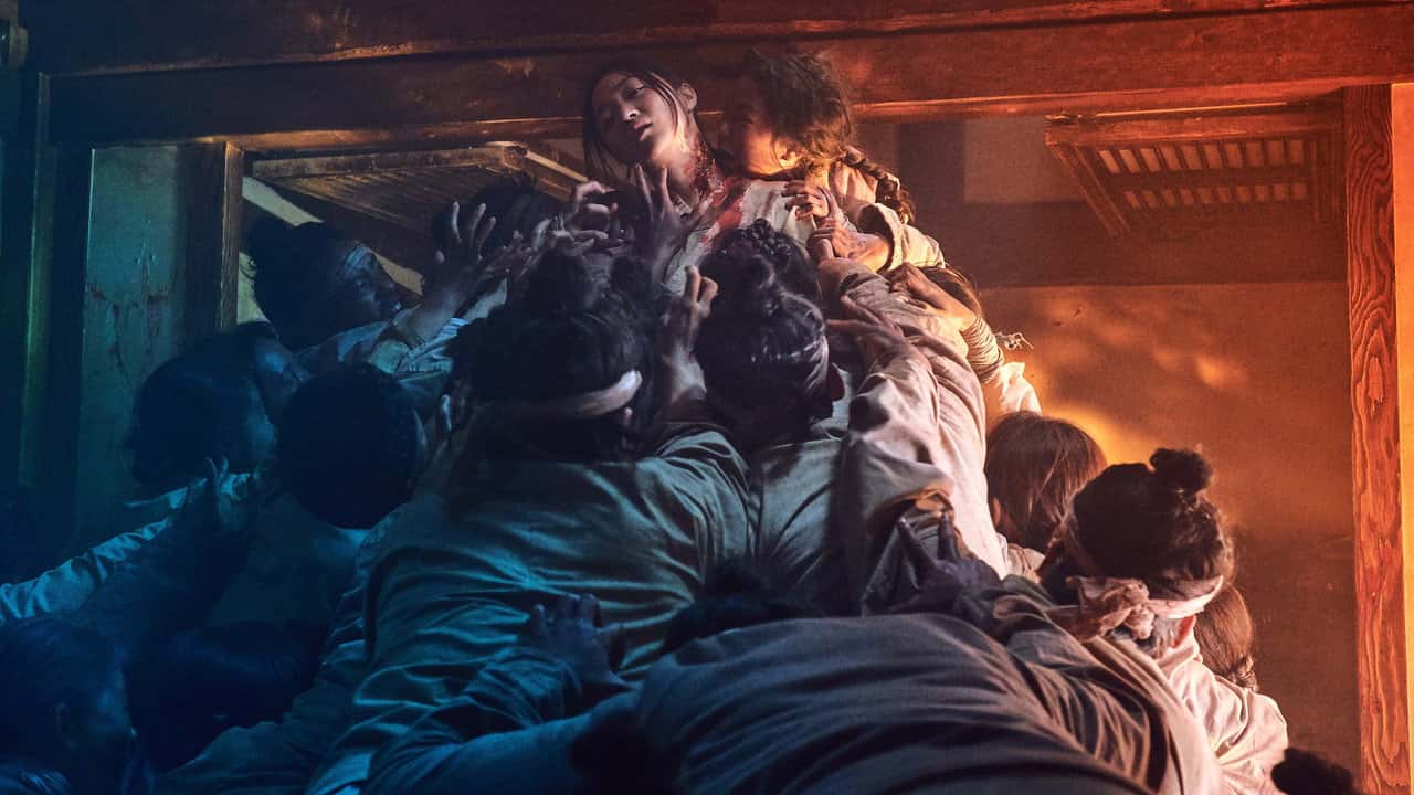 Кадр із серіалу Королівство (2019)