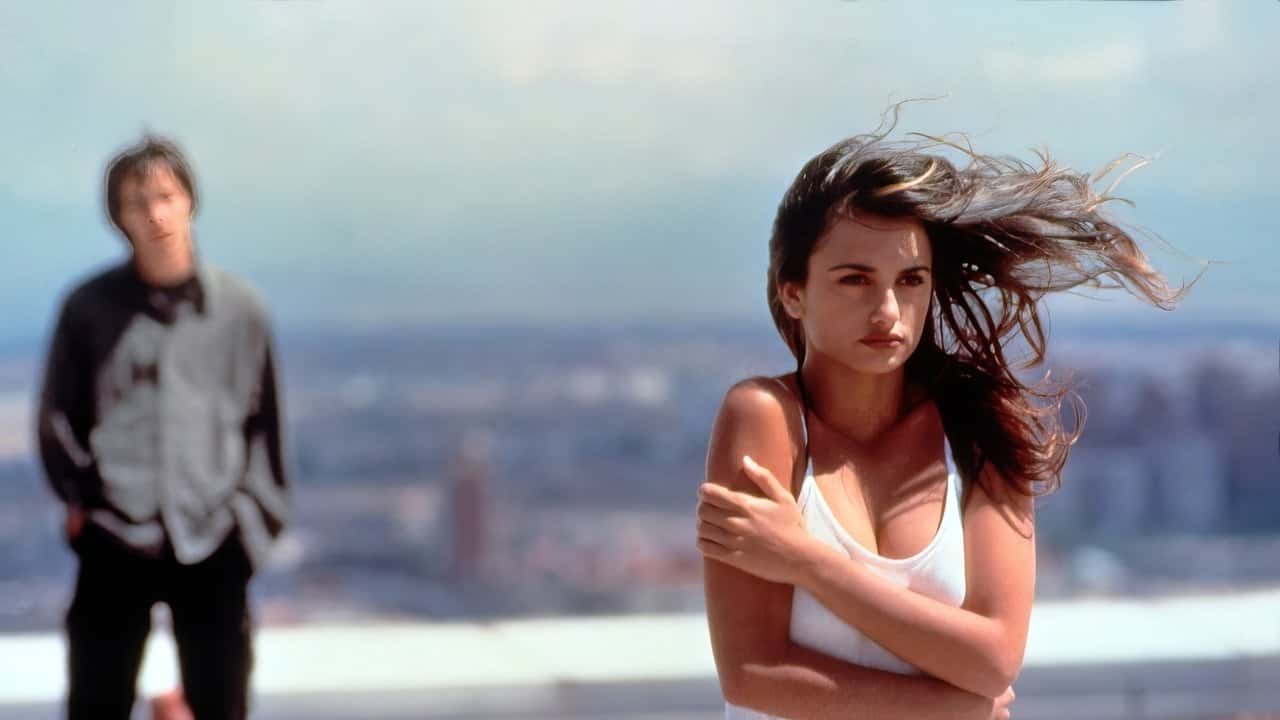 Кадр з фільму Розплющ очі (1997)