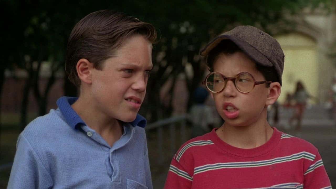 Кадр з фільму Передати у спадок (1994)