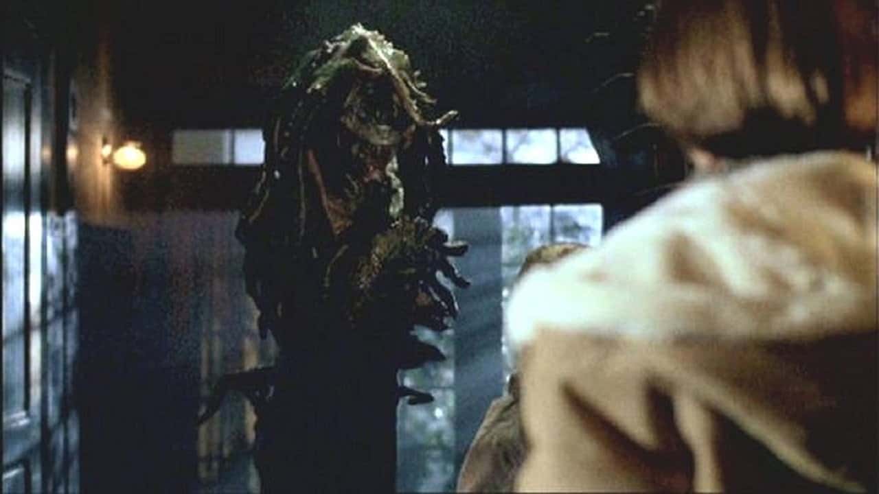 Кадр з фільму День кінця світу (2001)