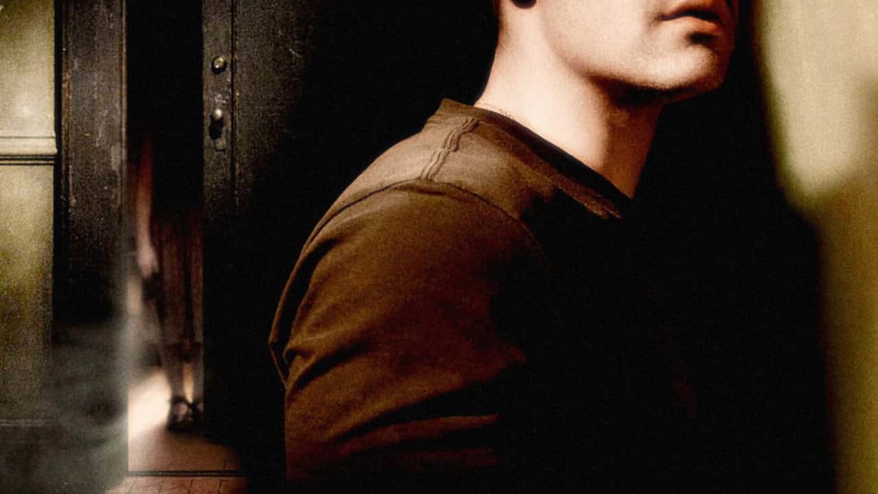 Кадр з фільму Луна / Відлуння (2008)