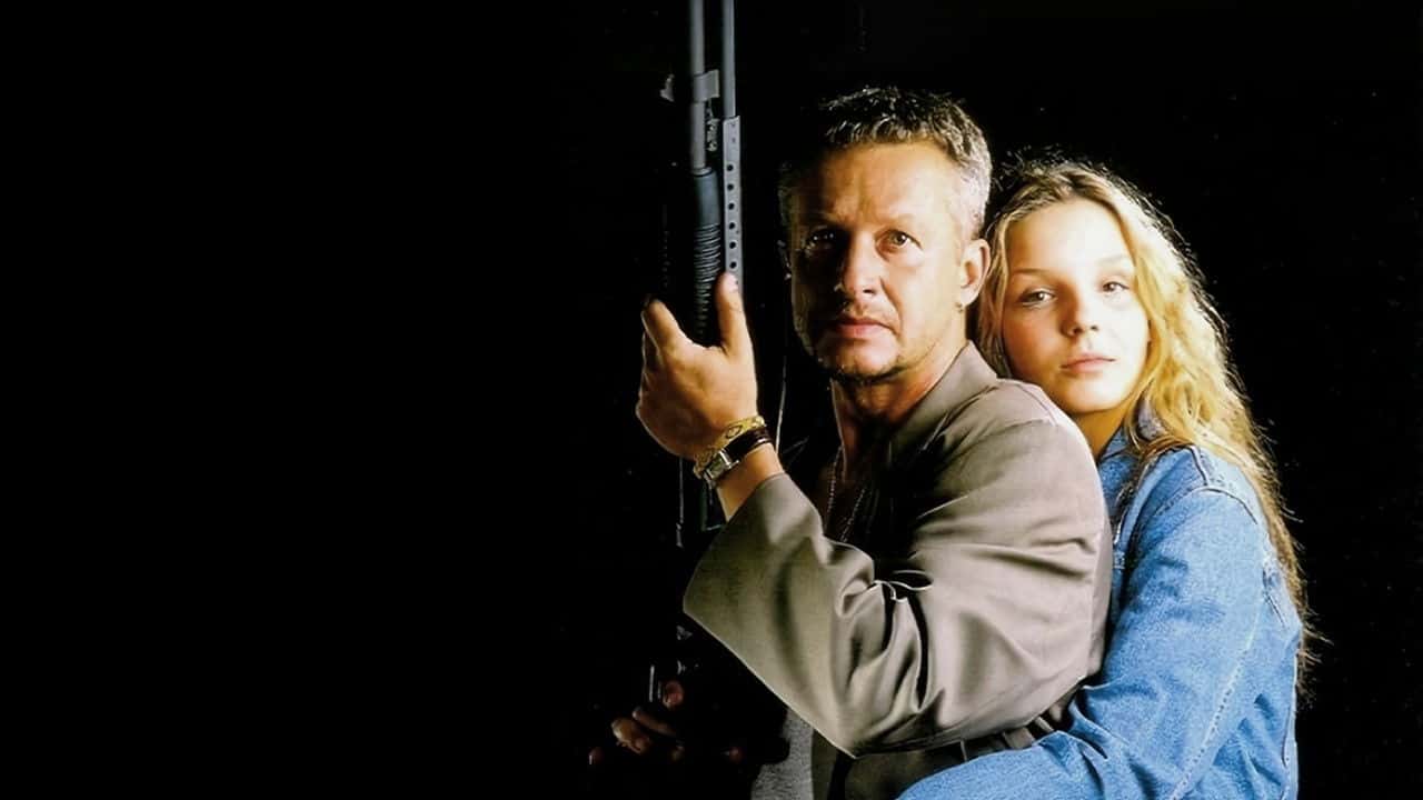 Кадр з фільму Охоронець для дочки / Сара (1997)